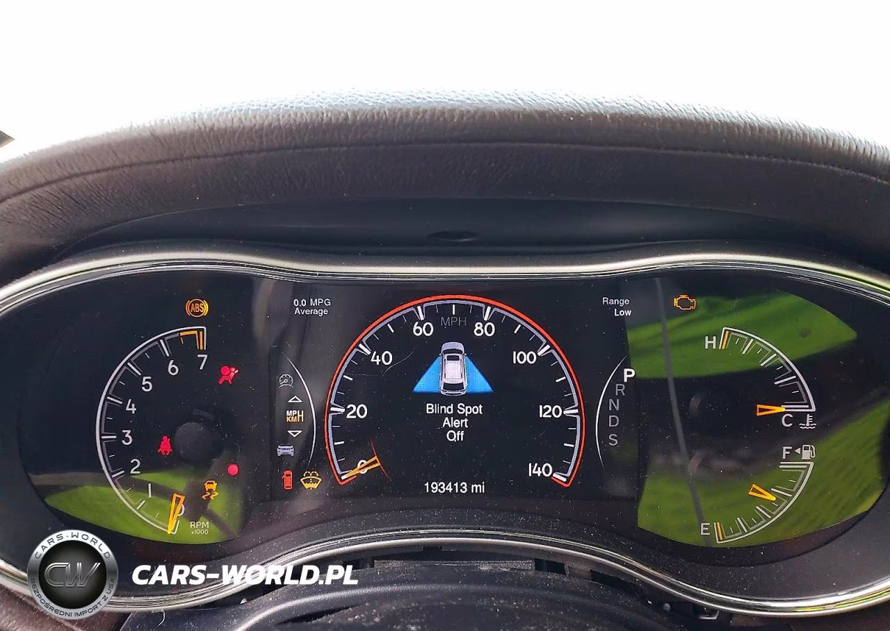 2014 Jeep Grand Cherokee Overland VIN:1C4RJECG9EC542956 - 9