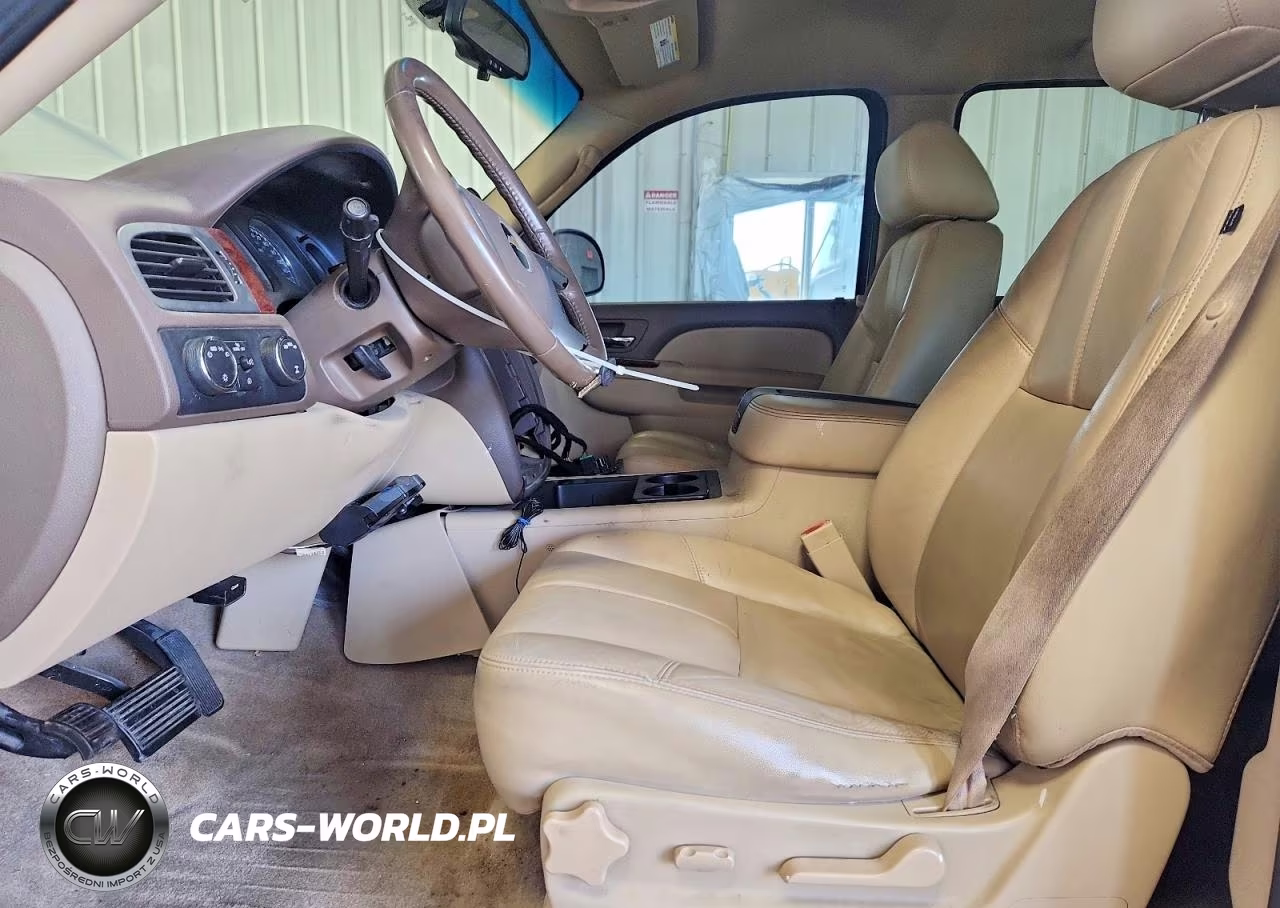 2010 Chevrolet Tahoe K1500 Lt VIN:1GNUKBE09AR244640 - 7