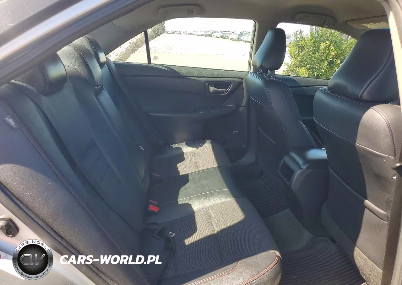 2016 Toyota Camry Se VIN:4T1BF1FK1GU196194 - 10