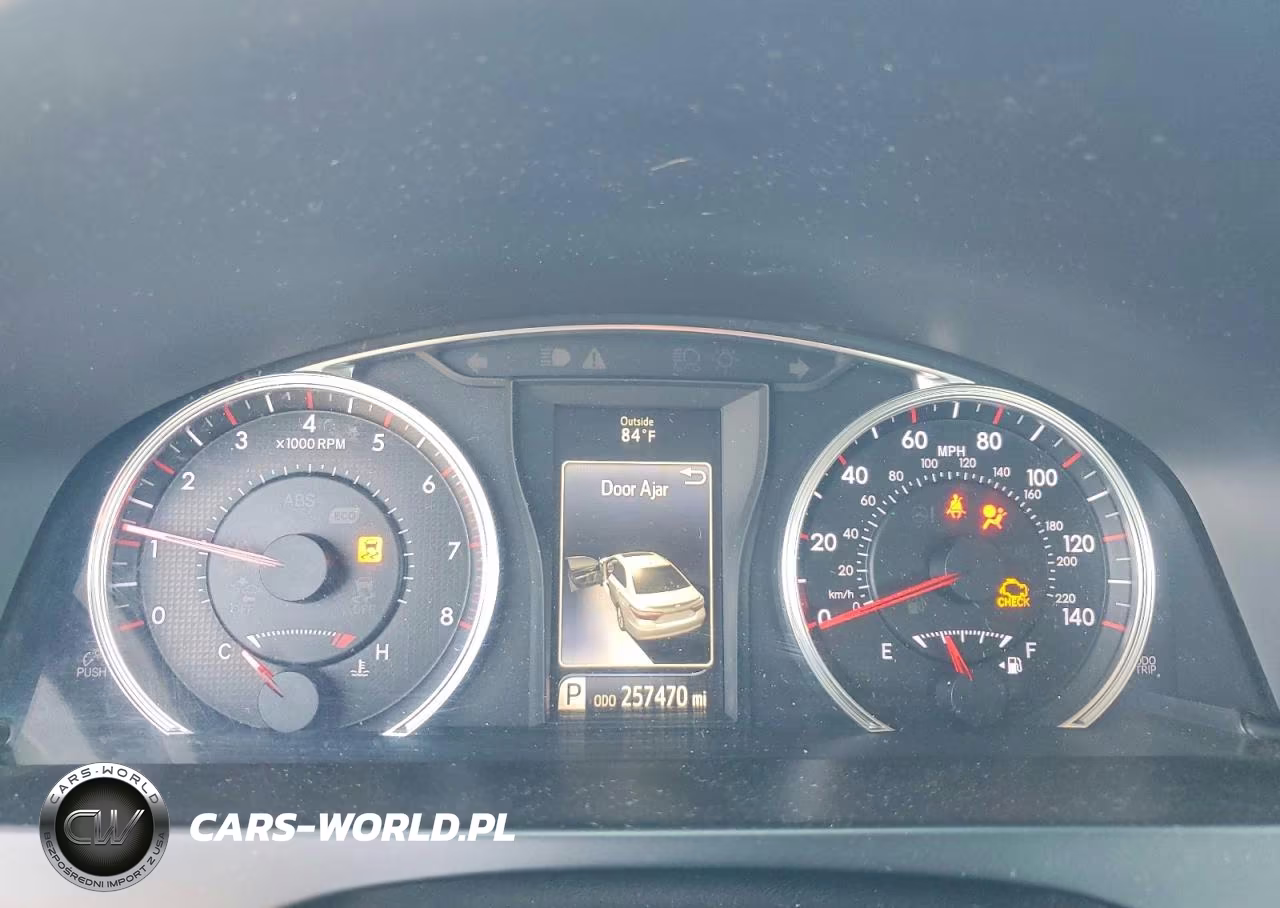 2016 Toyota Camry Se VIN:4T1BF1FK1GU196194 - 9