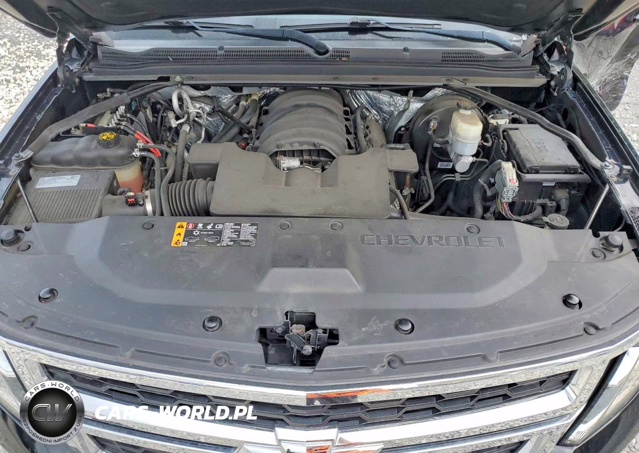 2018 Chevrolet Tahoe C1500 Ls VIN:1GNSCAKC1JR362601 - 12