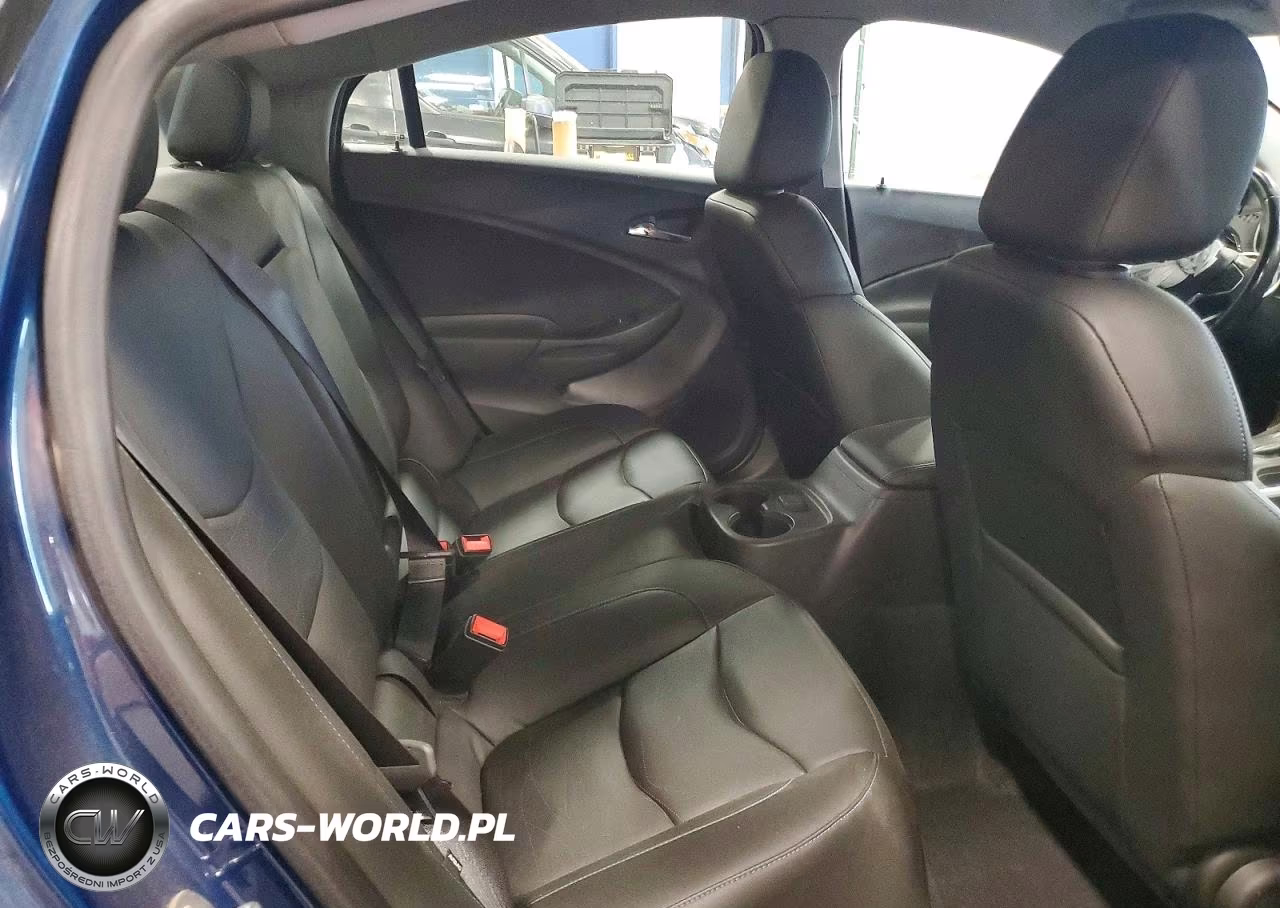 2019 Chevrolet Volt Lt VIN:1G1RC6S57KU115516 - 10