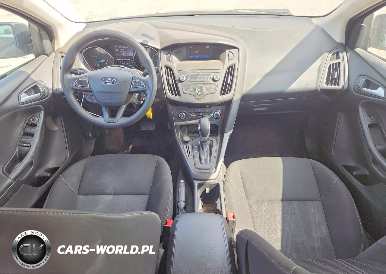 2018 Ford Focus Se VIN:1FADP3F28JL220404 - 8