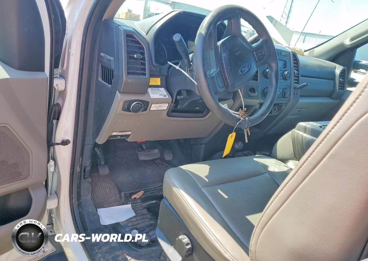 2017 Ford F550 Super Duty Utility - Service Truck VIN:1FDUF5HT1HEE05435 - 8