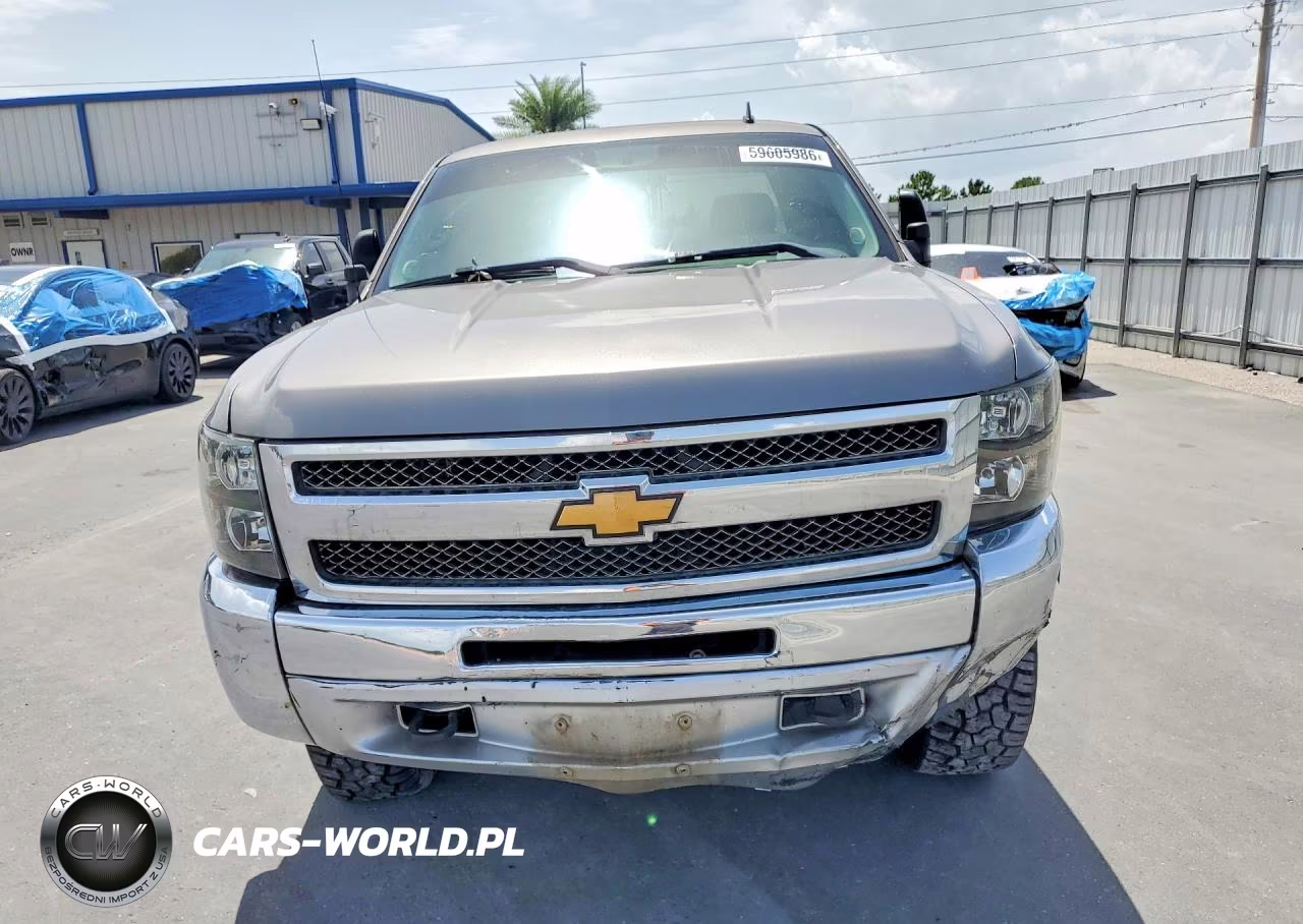 2012 Chevrolet Silverado K1500 Ls VIN:1GCRKREA4CZ277757 - 5