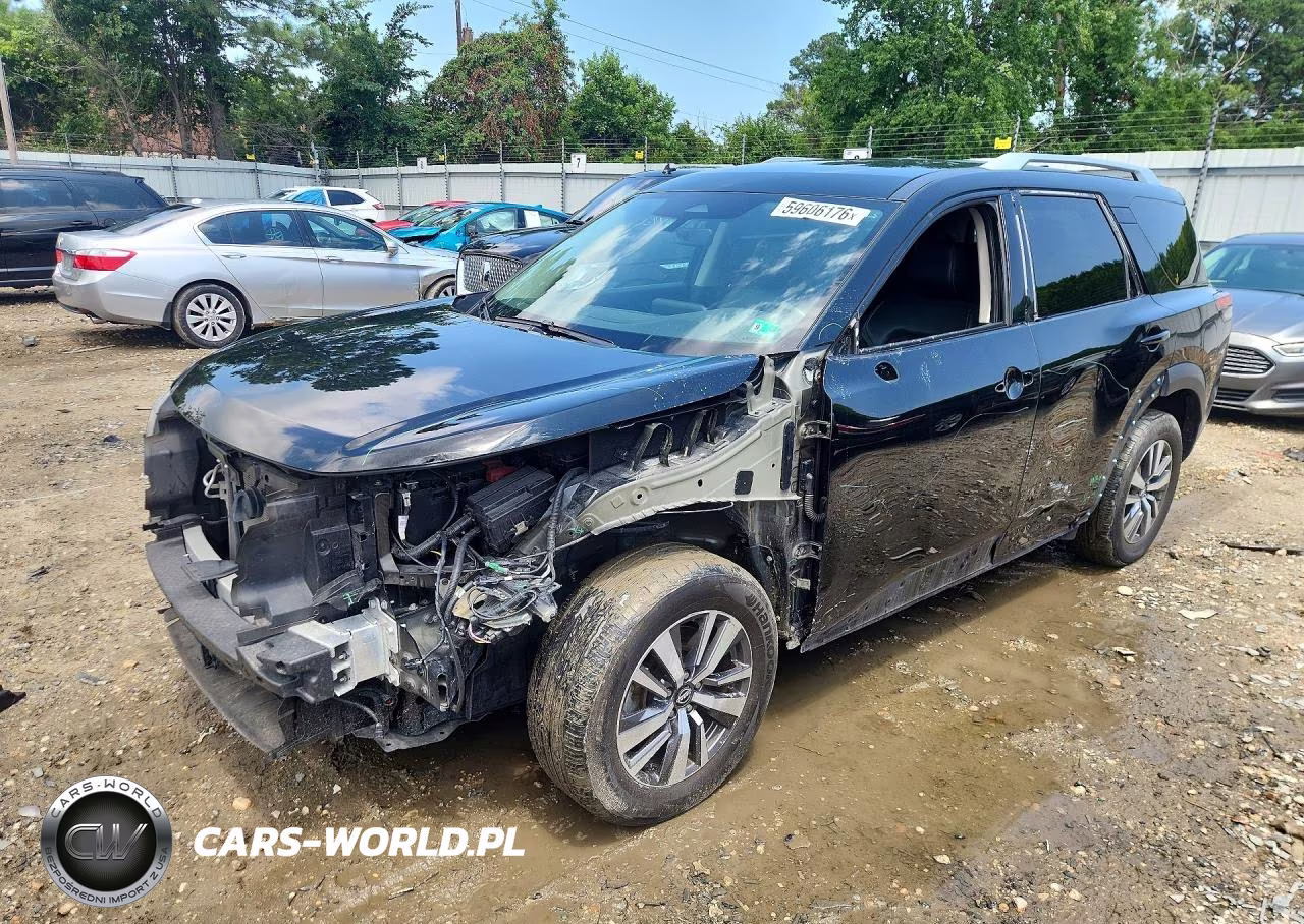 2023 Nissan Pathfinder Sl