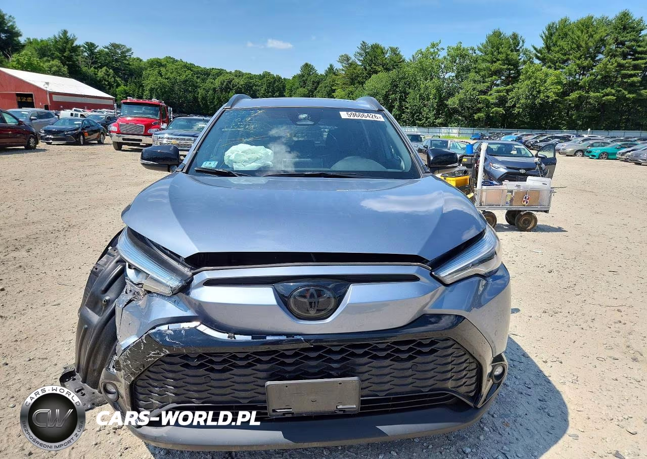 2025 Toyota Corolla Cross Hybrid Xse VIN:7MUFBABGXSV089019 - 5