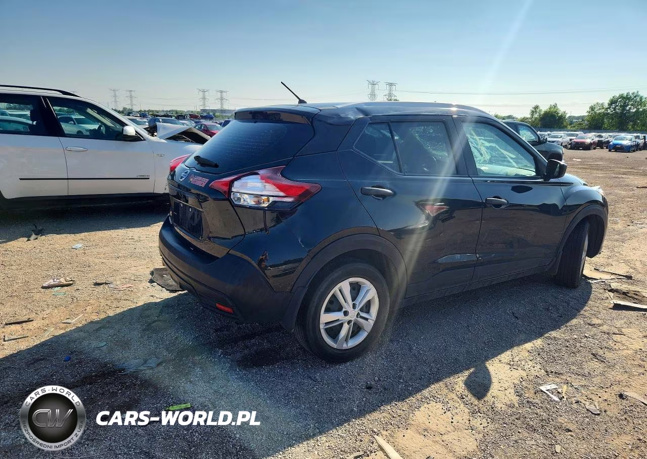 2019 Nissan Kicks S VIN:3N1CP5CU0KL530787 - 3