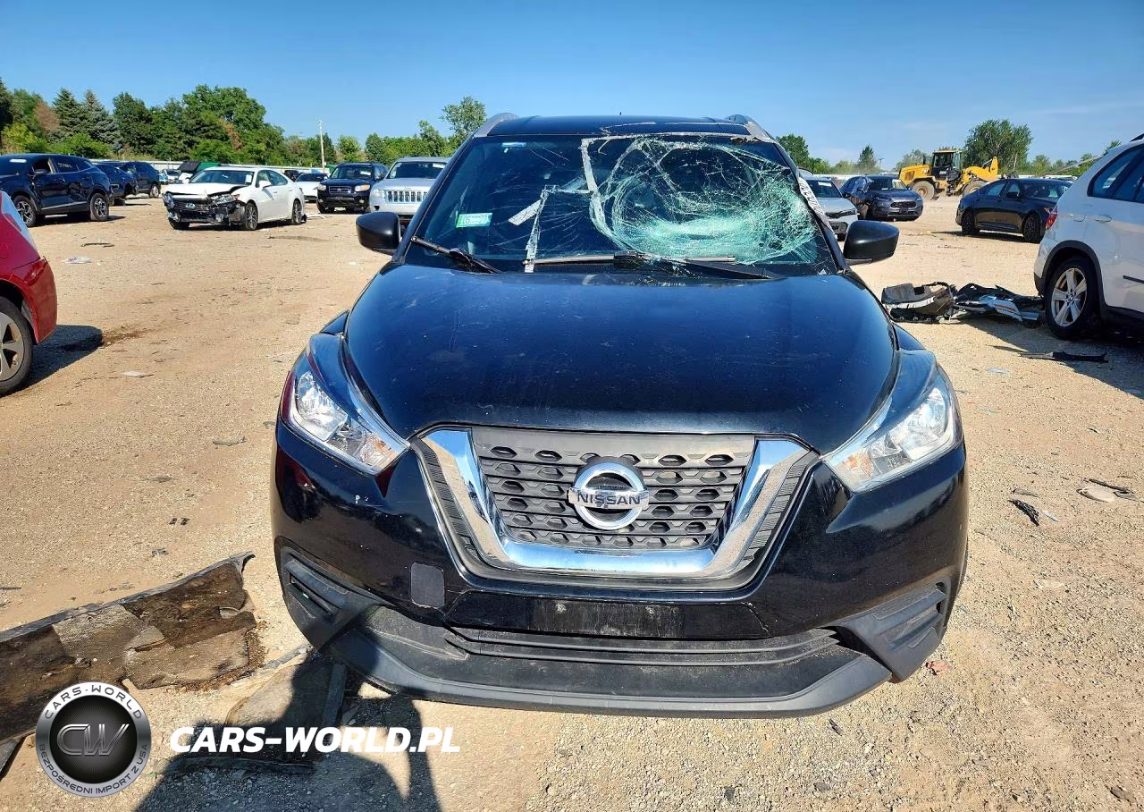 2019 Nissan Kicks S VIN:3N1CP5CU0KL530787 - 5