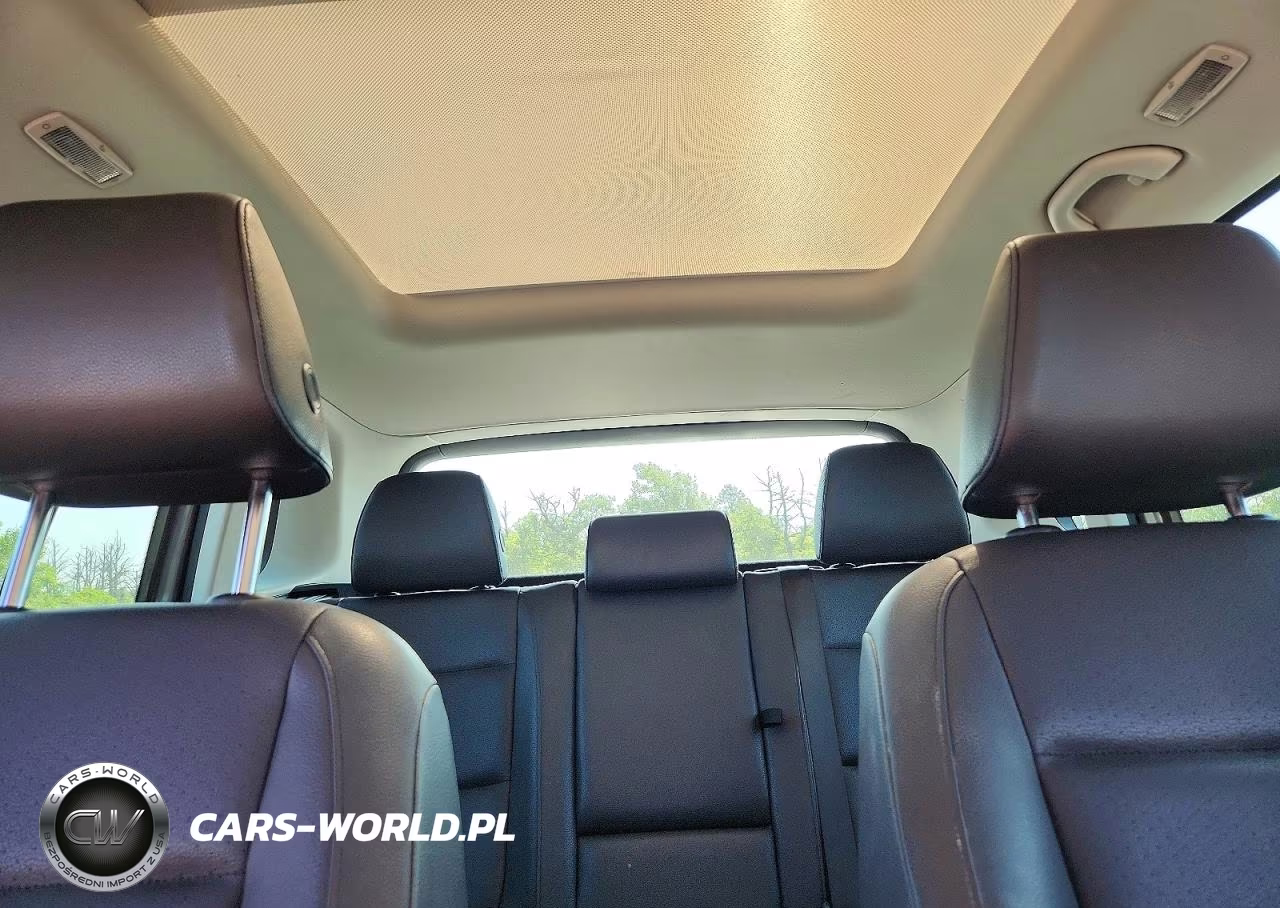 2016 Volkswagen Tiguan S VIN:WVGBV7AX0GW507501 - 10