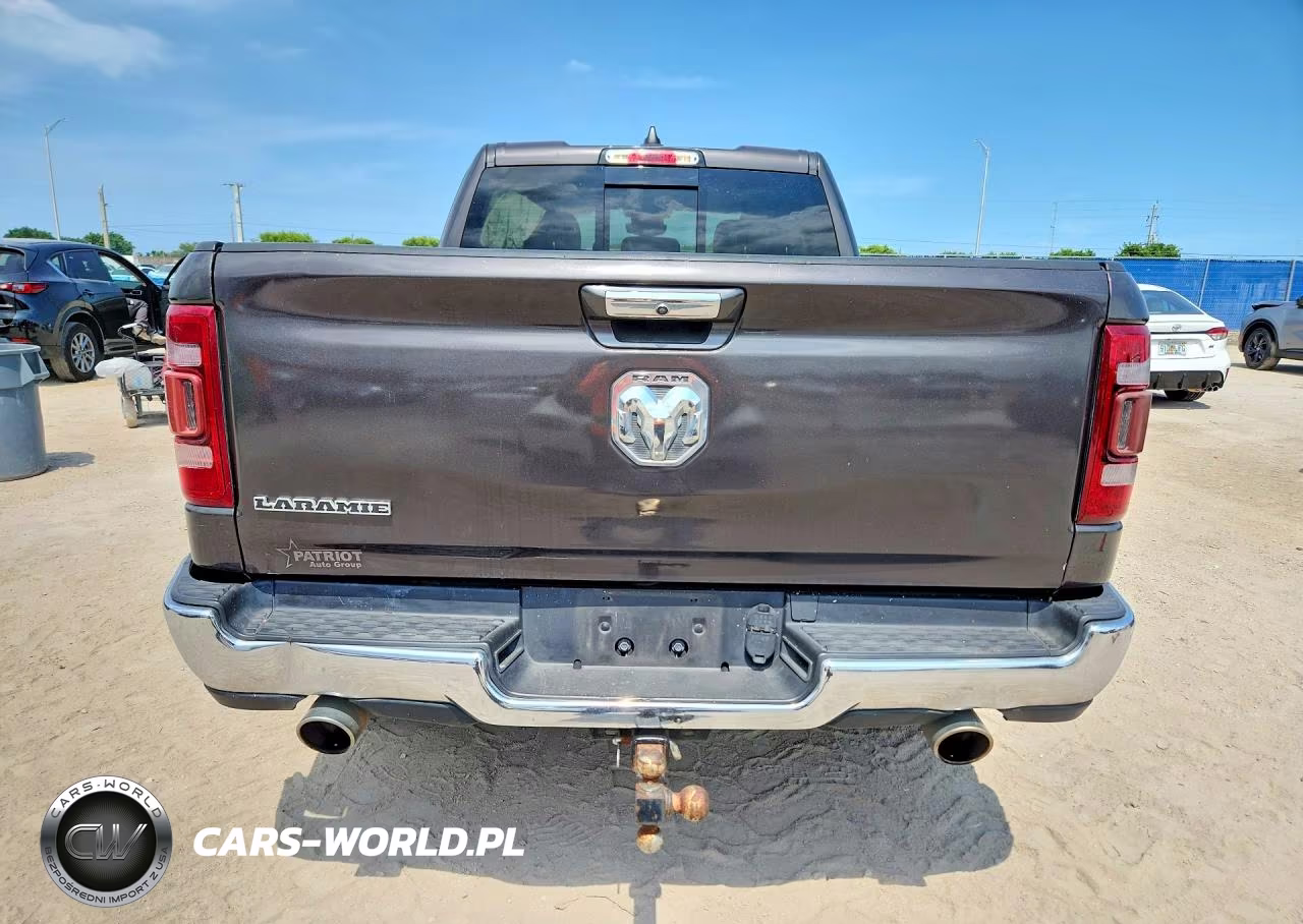 2019 Ram 1500 Laramie VIN:1C6RREDT3KN800559 - 6