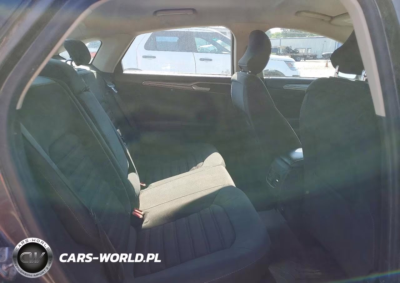 2018 Ford Fusion Se VIN:3FA6P0HD4JR203817 - 10