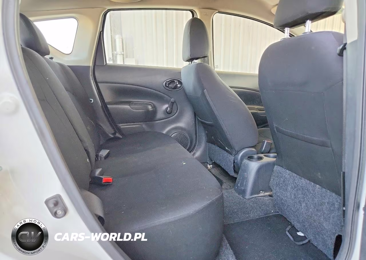 2015 Nissan Versa Note S Plus VIN:3N1CE2CP5FL375948 - 10
