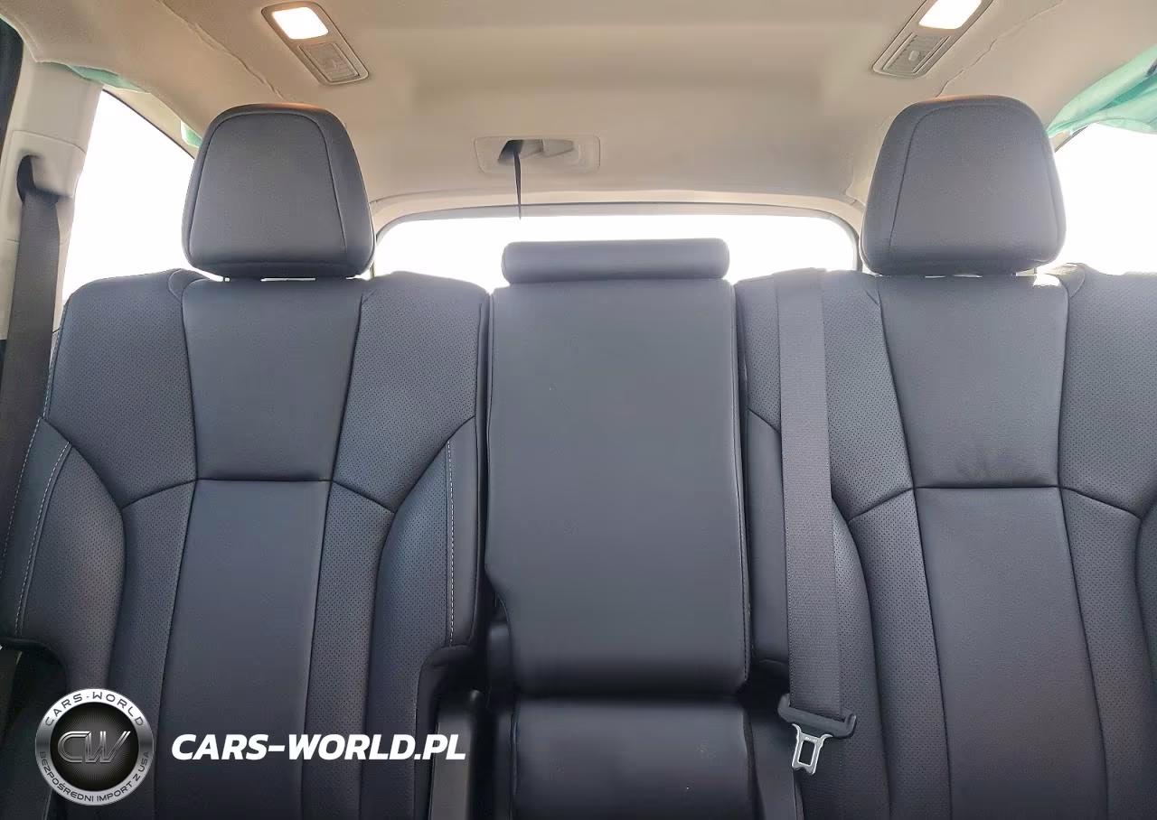 2024 Subaru Ascent Limited VIN:4S4WMARD3R3424385 - 10