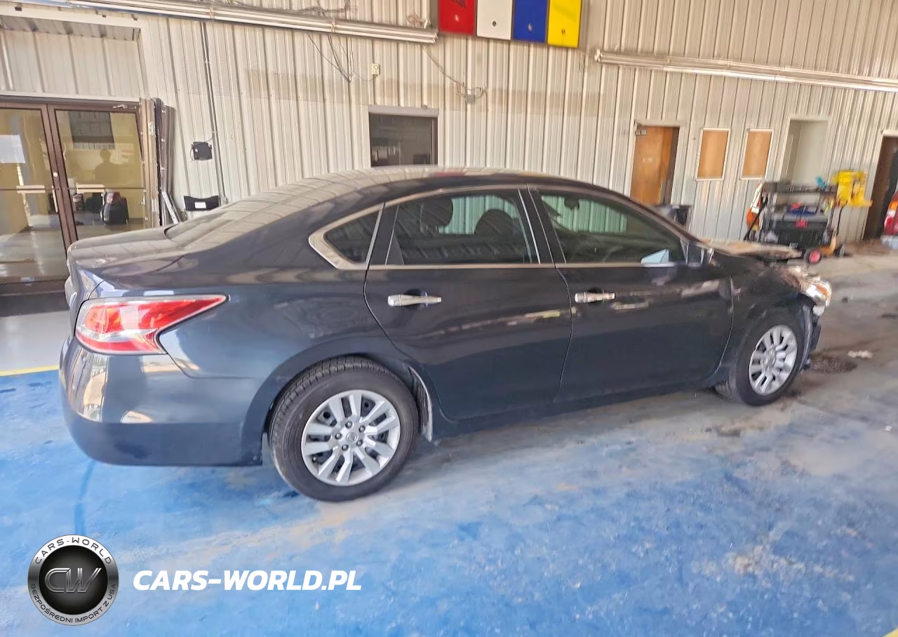 2014 Nissan Altima 2.5 VIN:1N4AL3AP6EC324218 - 3