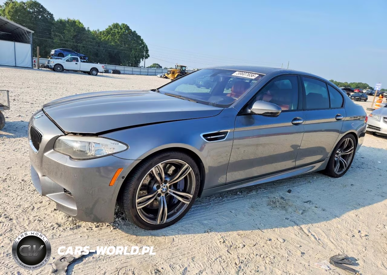 2013 BMW M5