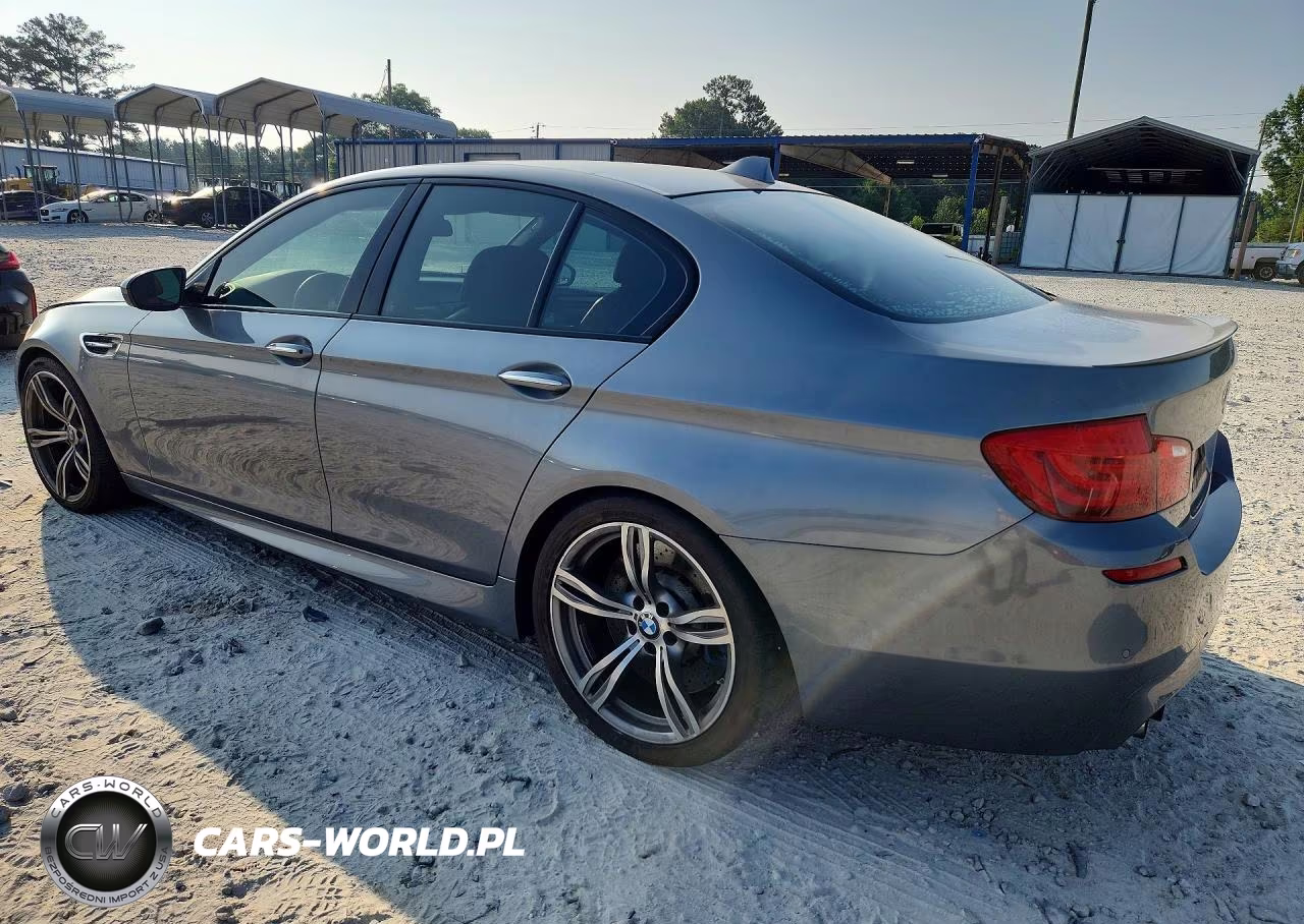 2013 BMW M5 VIN:WBSFV9C59DC772257 - 2