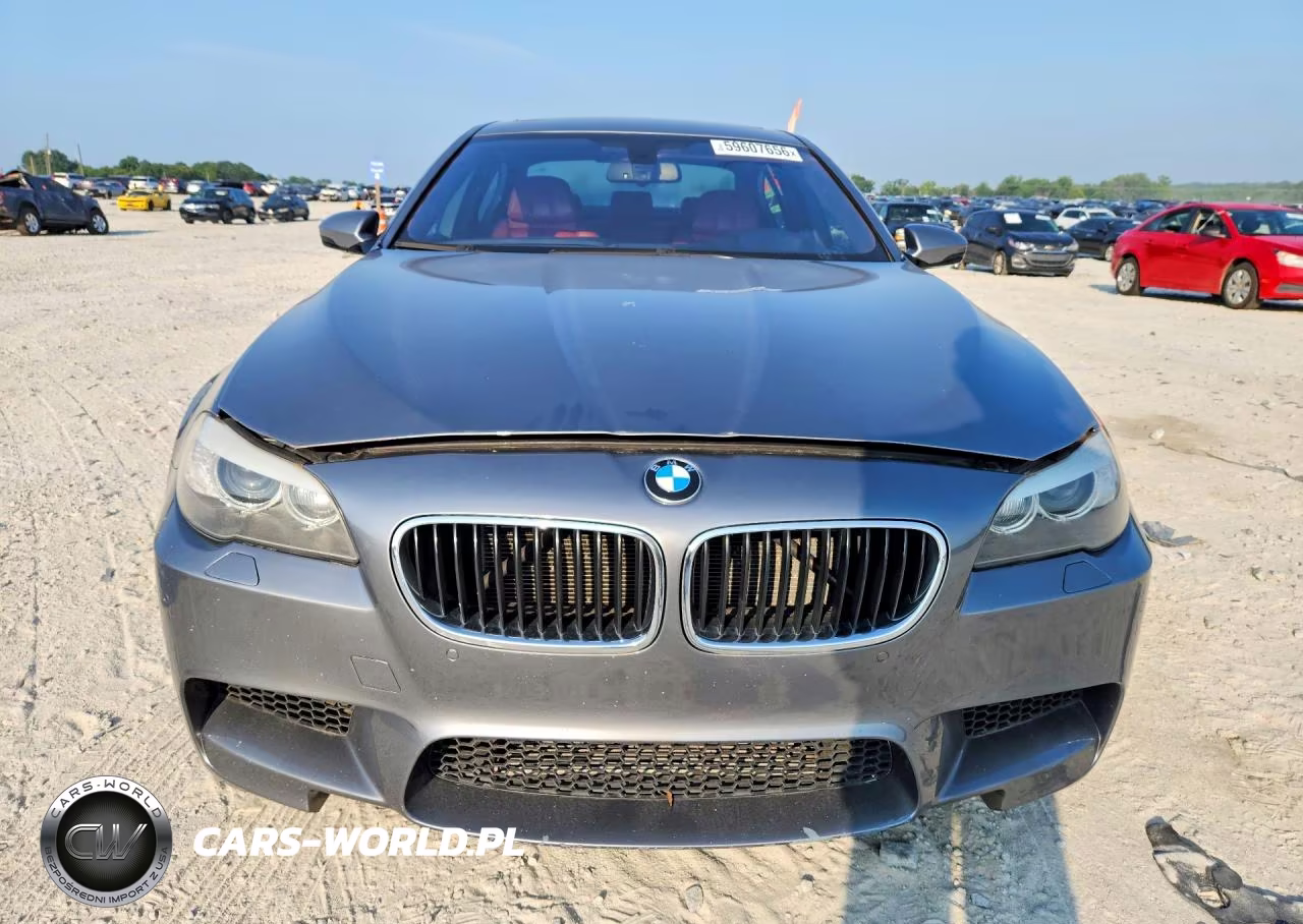 2013 BMW M5 VIN:WBSFV9C59DC772257 - 5