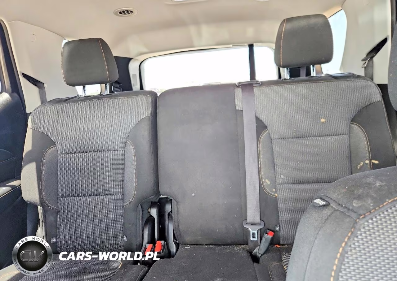 2019 Chevrolet Traverse VIN:1GNERFKW8KJ201889 - 10