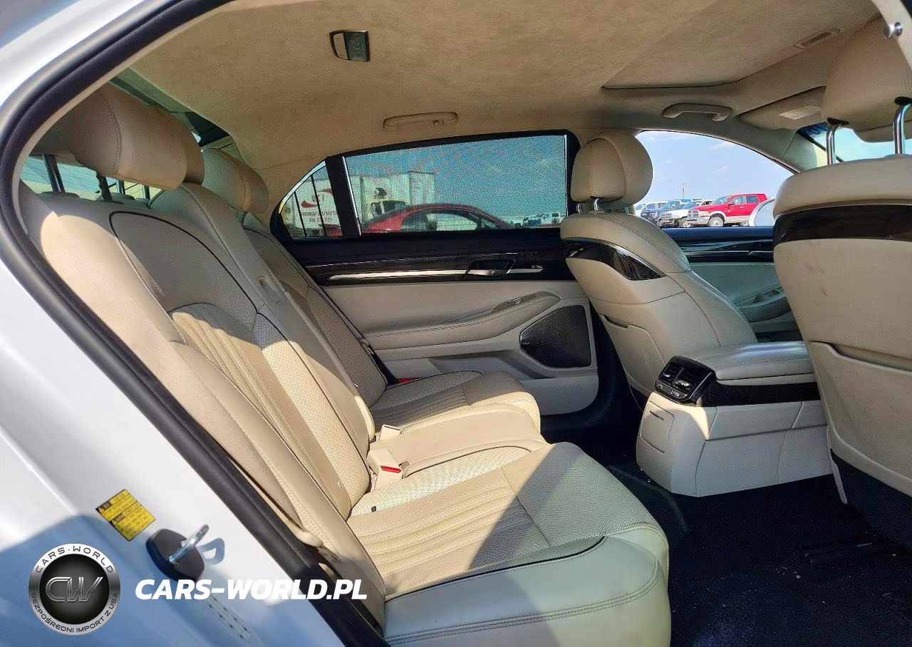 2017 Genesis G90 Premium VIN:KMHG34JA3HU027200 - 10