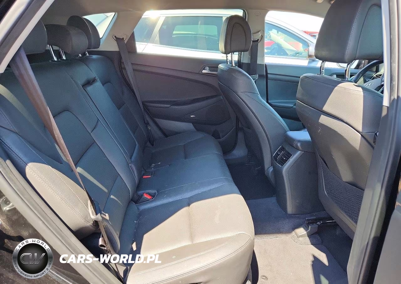2017 Hyundai Tucson Limited VIN:KM8J3CA26HU563776 - 10
