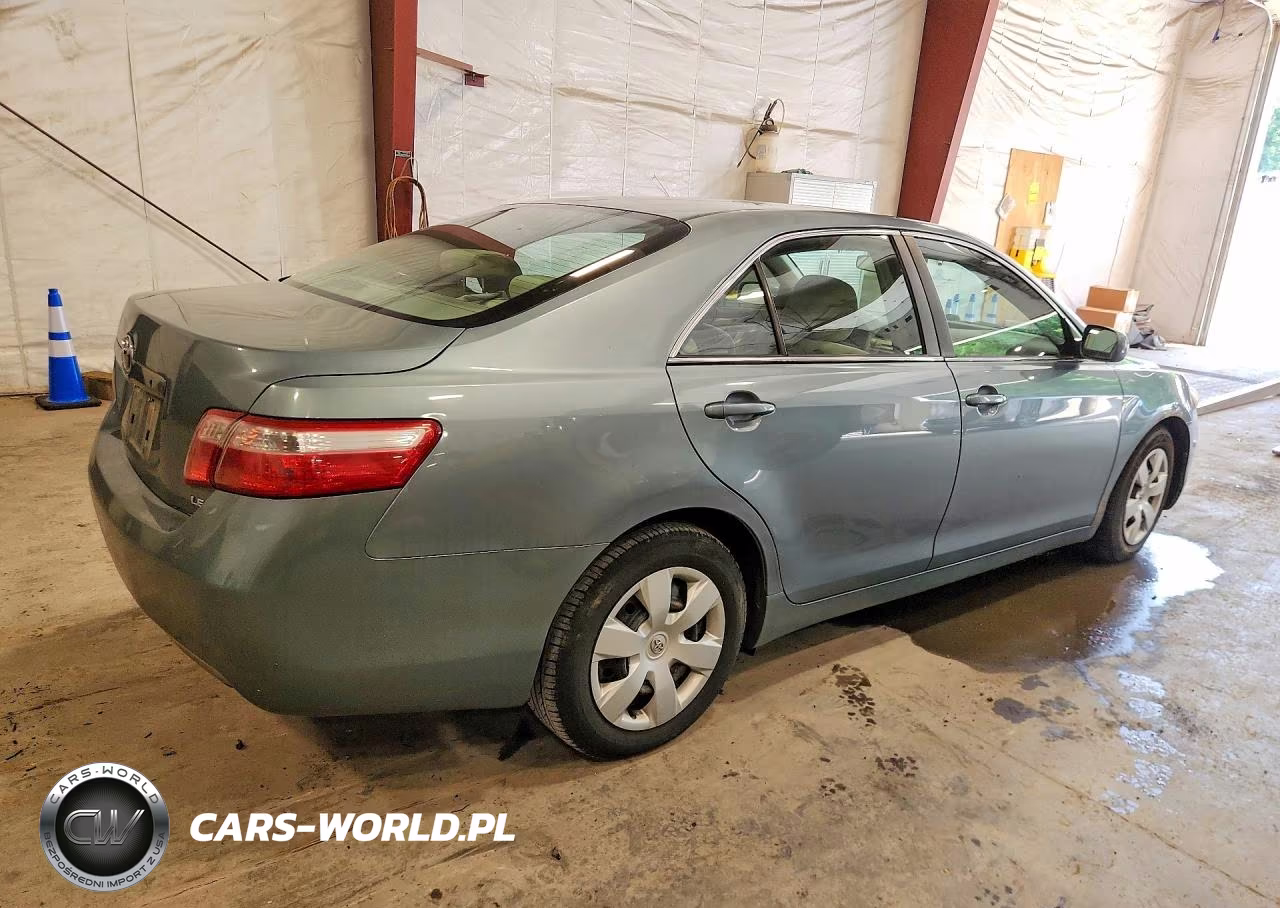 2007 Toyota Camry Le VIN:4T1BE46K57U707068 - 3