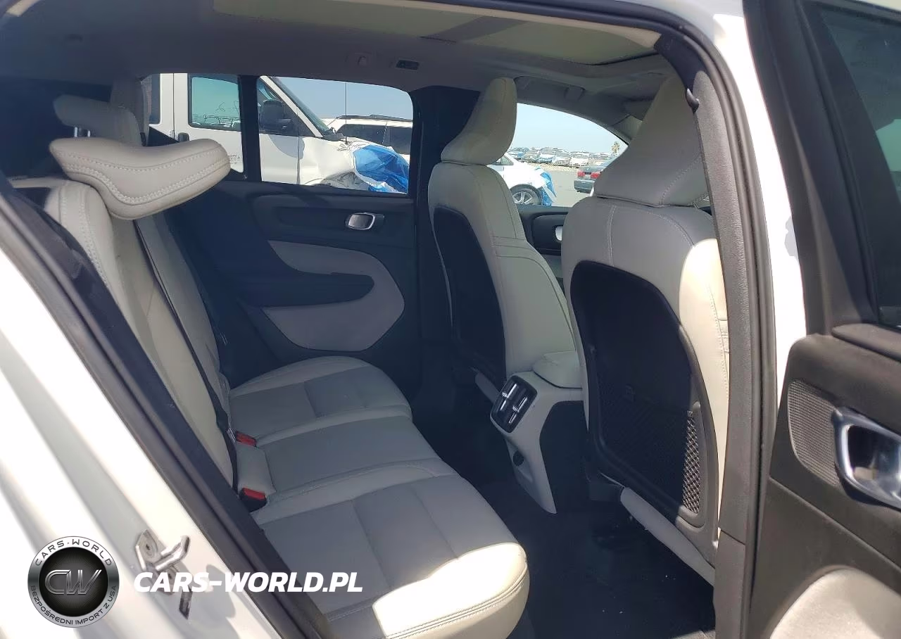 2019 Volvo Xc40 T5 Momentum VIN:YV4162UK5K2111545 - 11