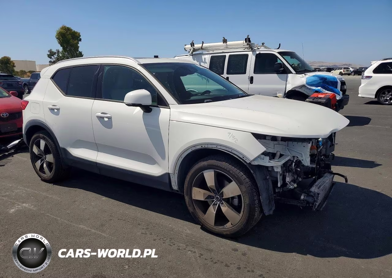 2019 Volvo Xc40 T5 Momentum VIN:YV4162UK5K2111545 - 4