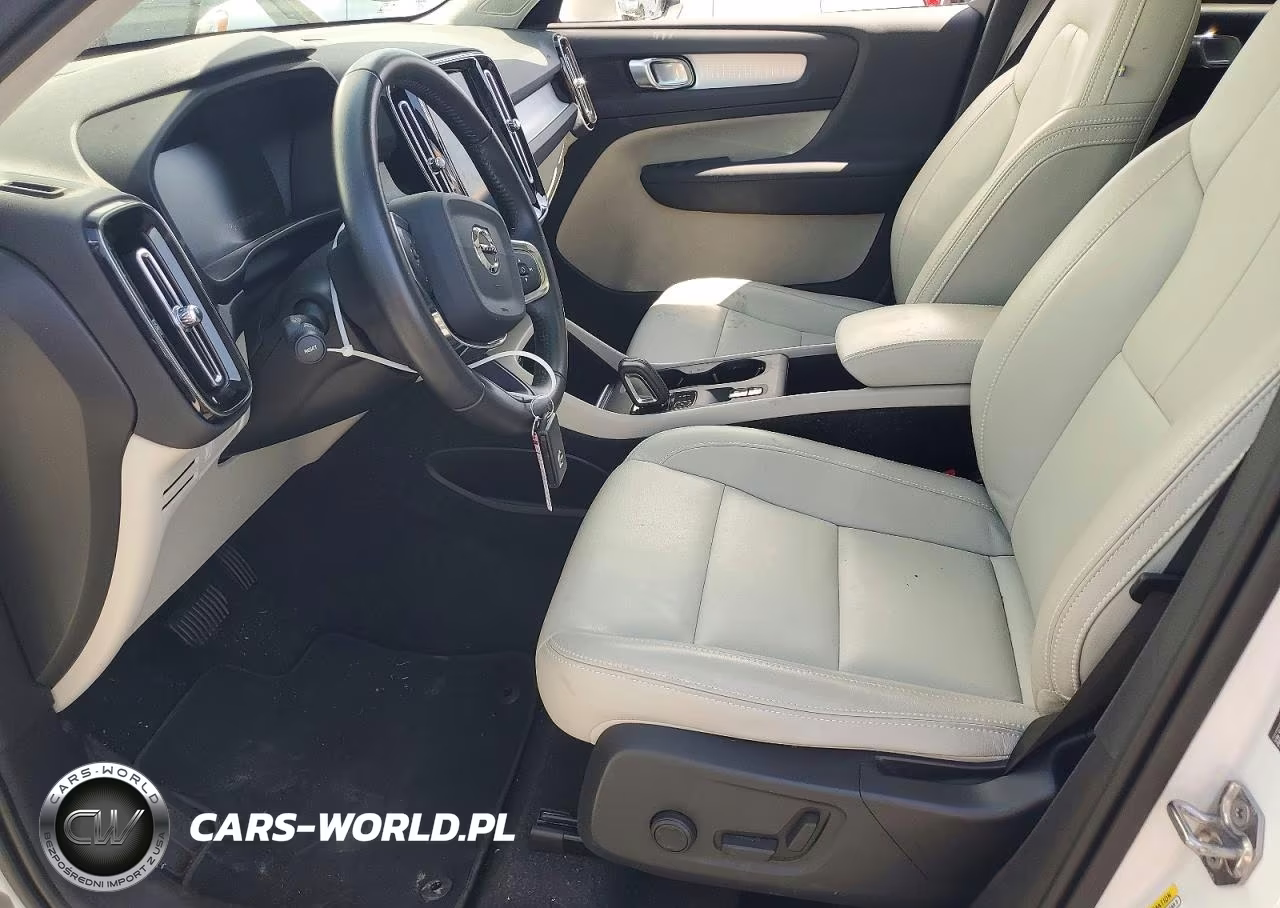 2019 Volvo Xc40 T5 Momentum VIN:YV4162UK5K2111545 - 7