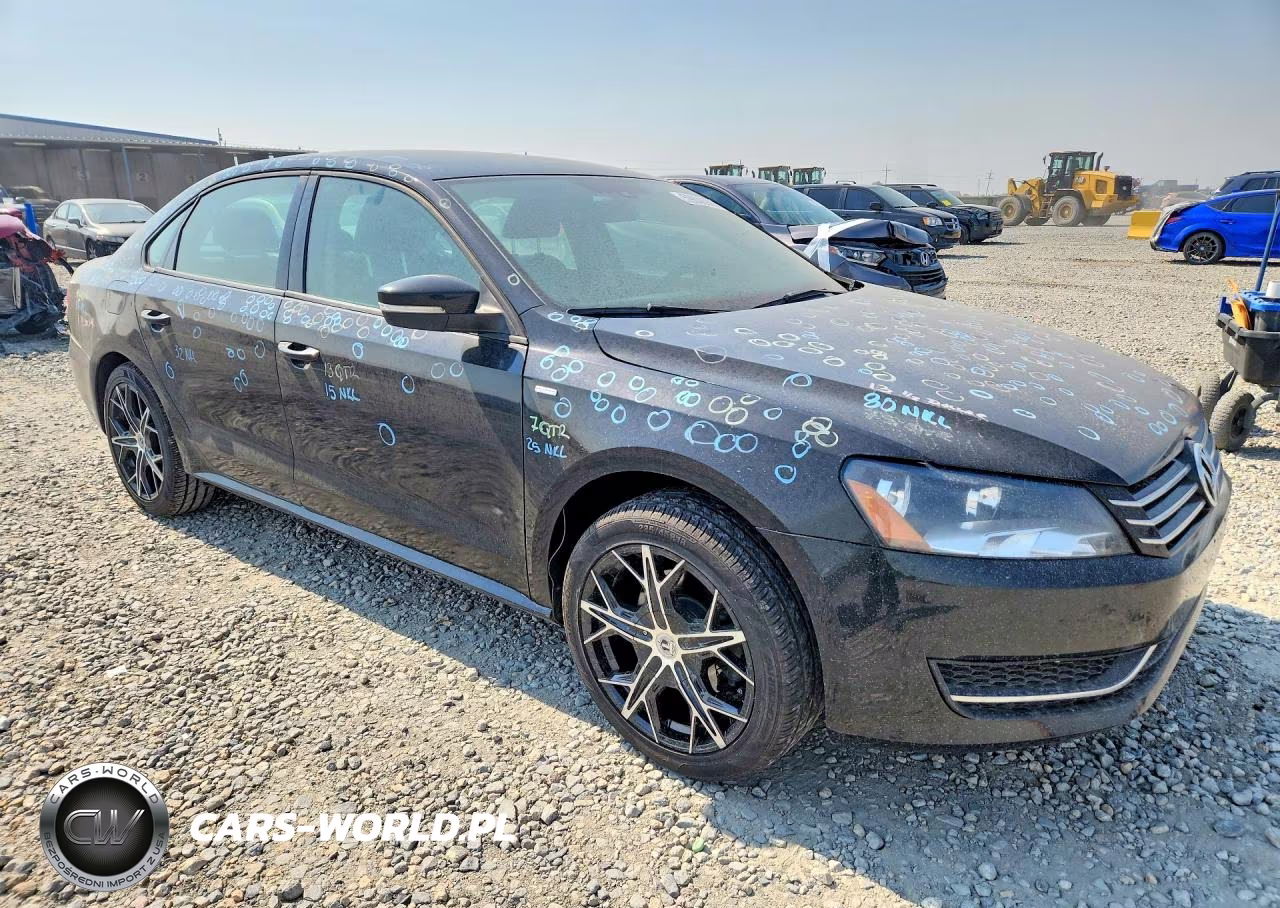 2015 Volkswagen Passat S VIN:1VWAT7A37FC018643 - 4