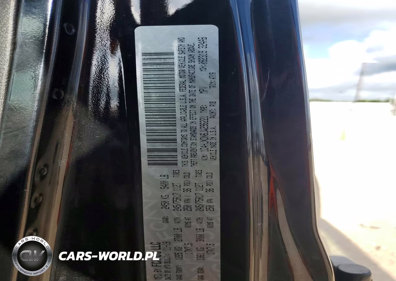 2018 Jeep Wrangler Unlimited Sport VIN:1C4HJXDN6JW296221 - 12