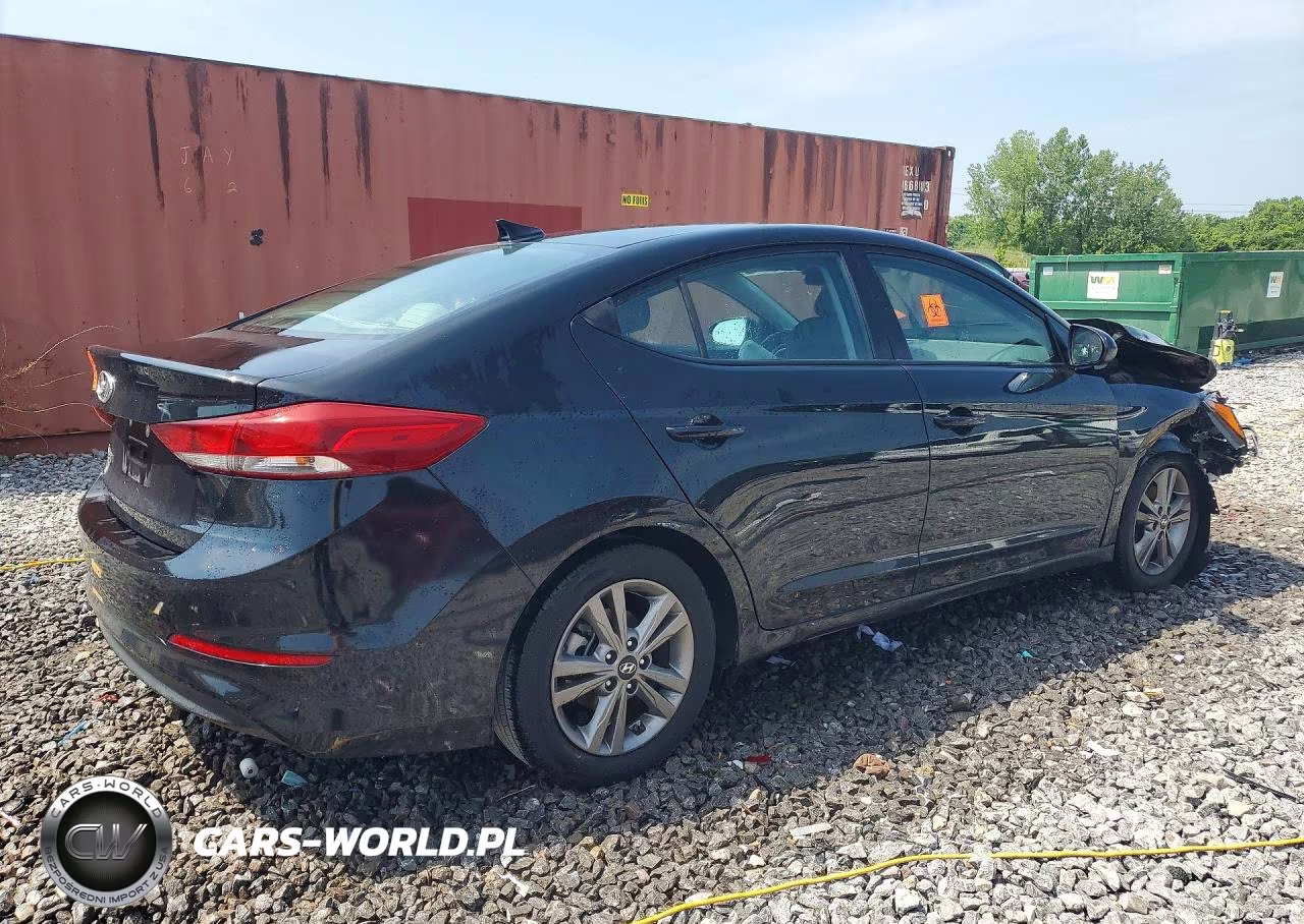 2018 Hyundai Elantra Value Edition VIN:5NPD84LFXJH397044 - 3