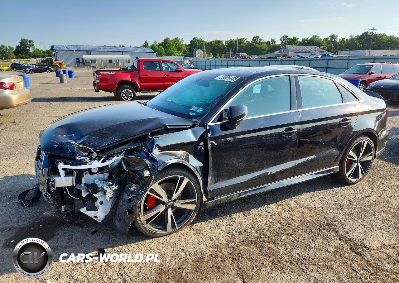 2018 Audi A3 Premium Plus VIN:WAUJ8GFF3J1041121 - 1