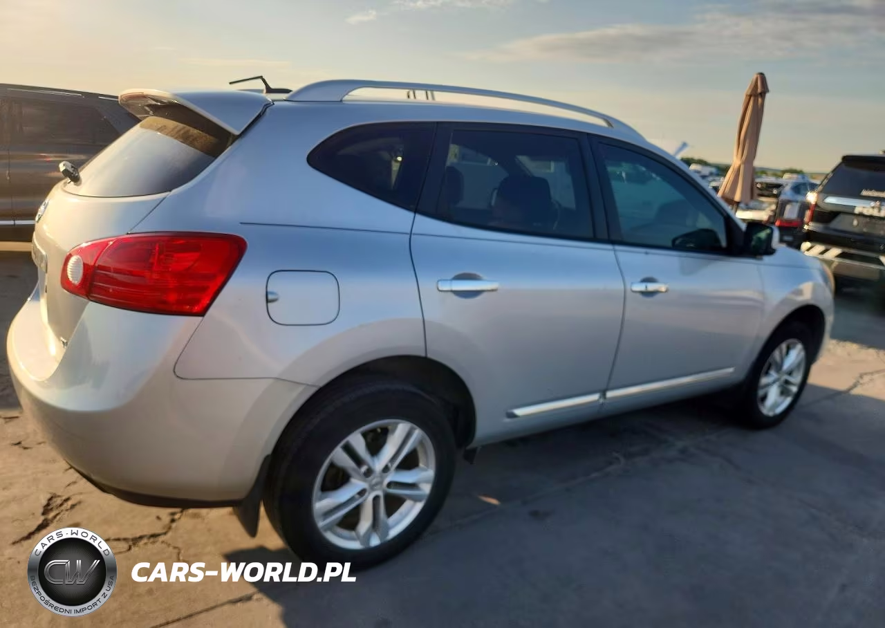 2013 Nissan Rogue Sv VIN:JN8AS5MT2DW521986 - 3