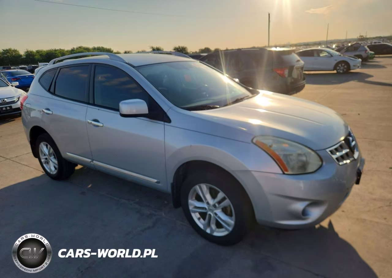 2013 Nissan Rogue Sv VIN:JN8AS5MT2DW521986 - 4