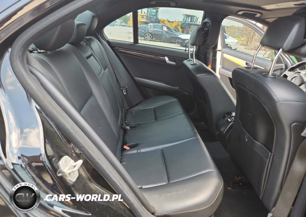 2014 Mercedes-Benz C 300 4Matic VIN:WDDGF8AB4EA967150 - 10