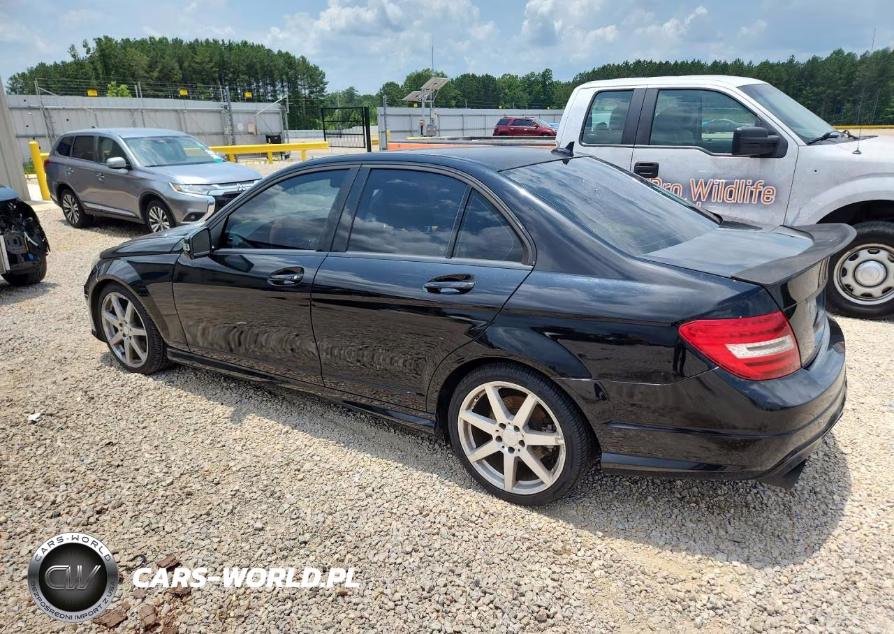 2014 Mercedes-Benz C 300 4Matic VIN:WDDGF8AB4EA967150 - 2