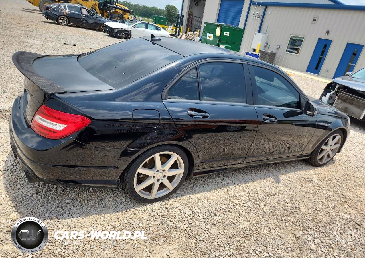 2014 Mercedes-Benz C 300 4Matic VIN:WDDGF8AB4EA967150 - 3