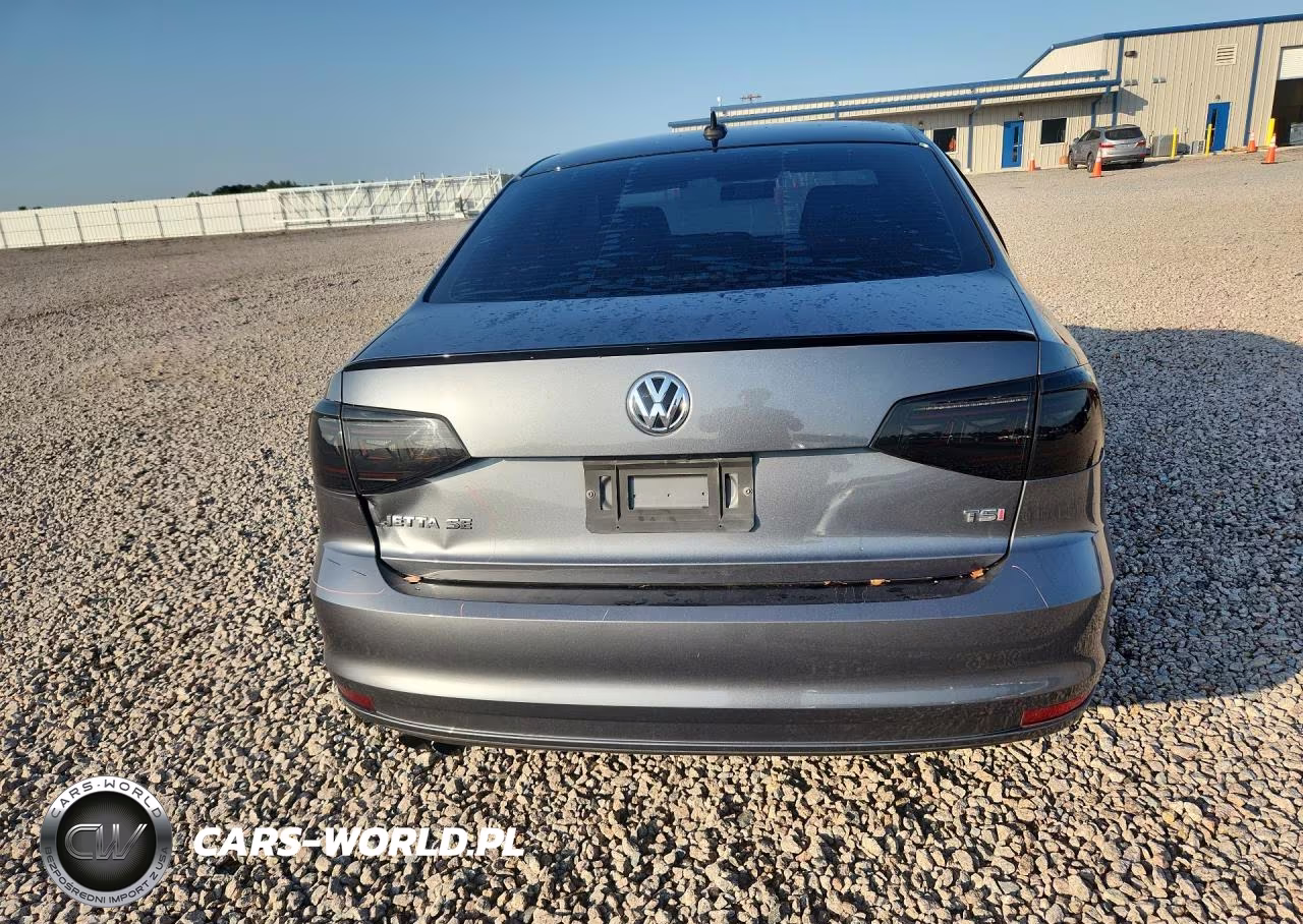 2018 Volkswagen Jetta Sport VIN:3VWD17AJXJM215007 - 6