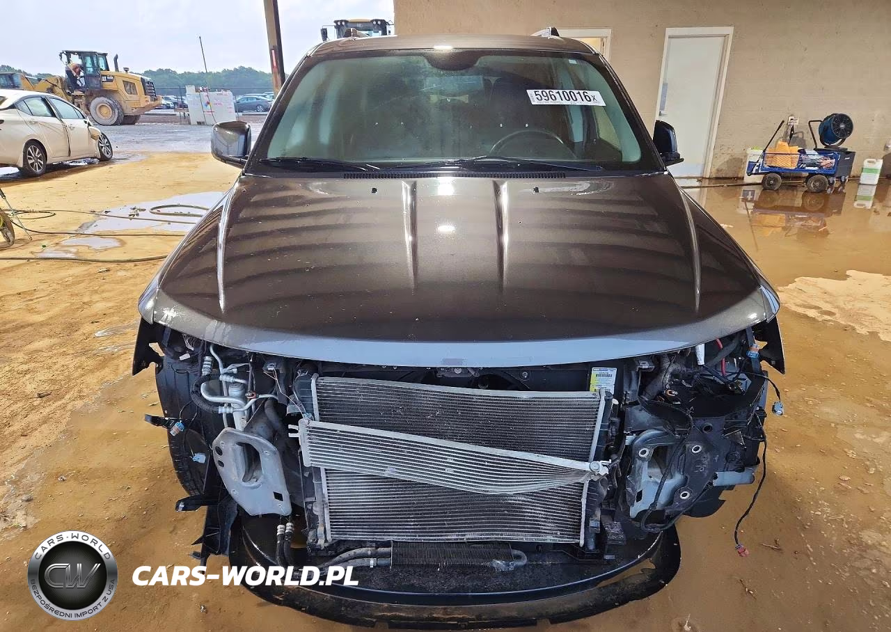2017 Dodge Journey Crossroad VIN:3C4PDCGG1HT594703 - 5