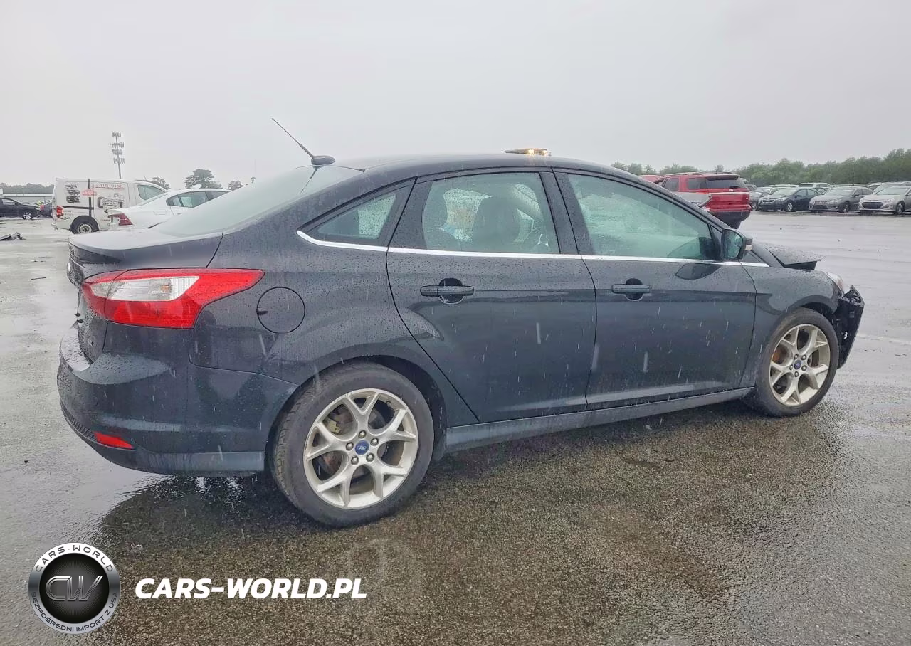 2012 Ford Focus Sel VIN:1FAHP3H24CL460423 - 3