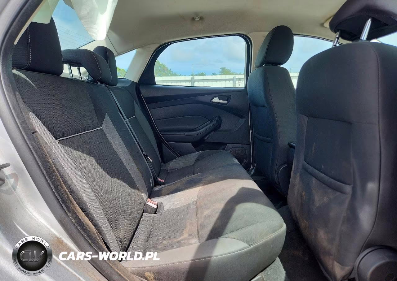 2014 Ford Focus Se VIN:1FADP3F28EL322078 - 10