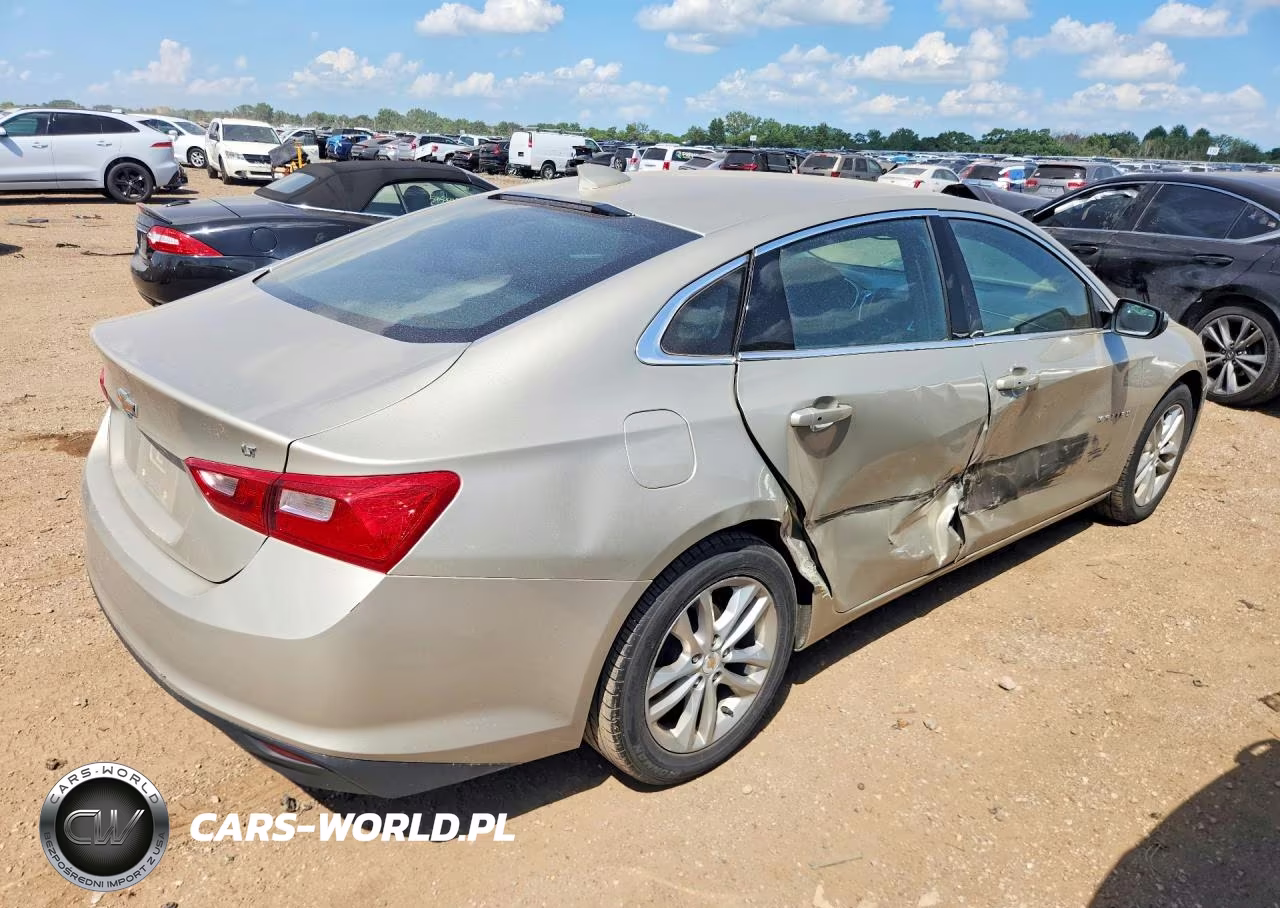 2016 Chevrolet Malibu Lt VIN:1G1ZE5ST3GF205079 - 3