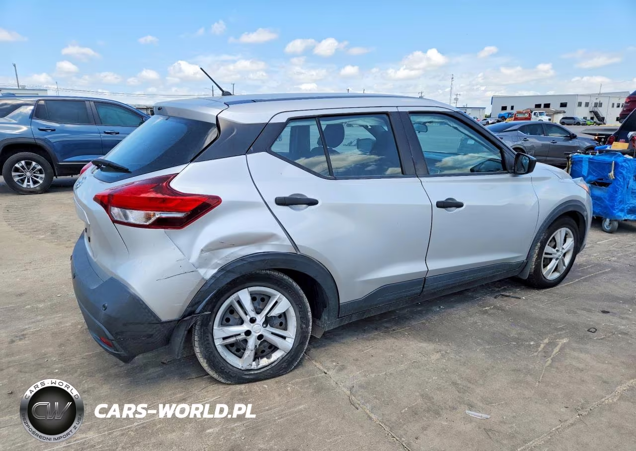 2020 Nissan Kicks S VIN:3N1CP5BV1LL535590 - 3