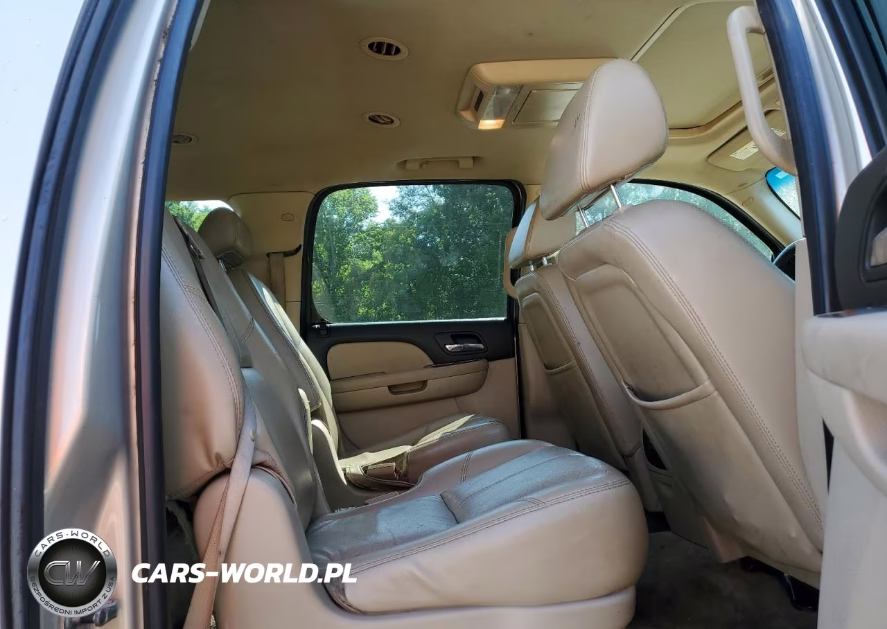 2007 Chevrolet Suburban C1500 VIN:3GNFC16JX7G206866 - 11