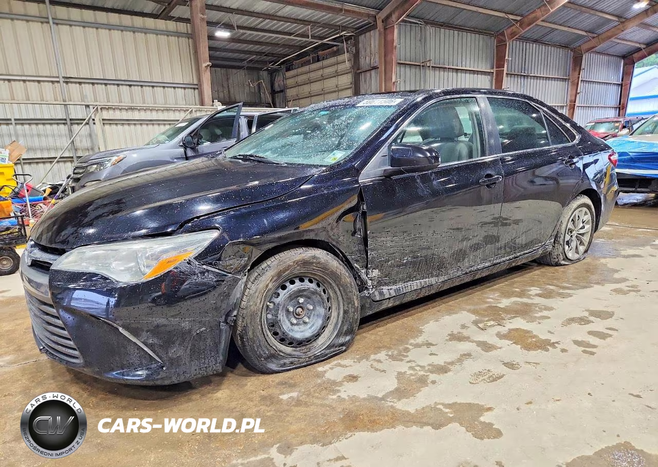 2017 Toyota Camry Le – zdjęcie 1 z 12