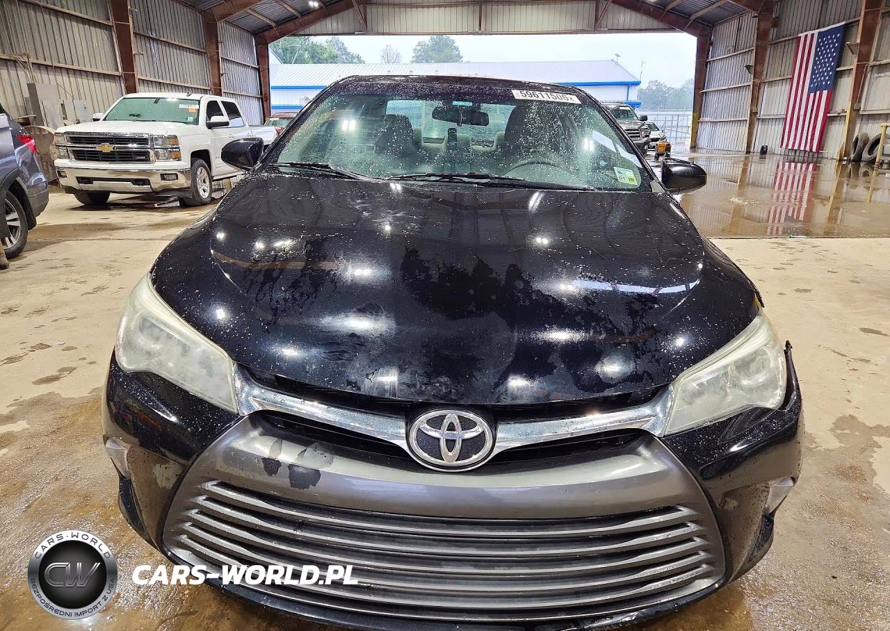 2017 Toyota Camry Le VIN:4T1BF1FKXHU289684 - 5
