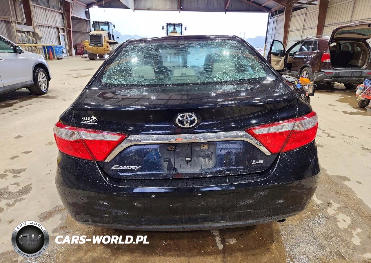 2017 Toyota Camry Le VIN:4T1BF1FKXHU289684 - 6