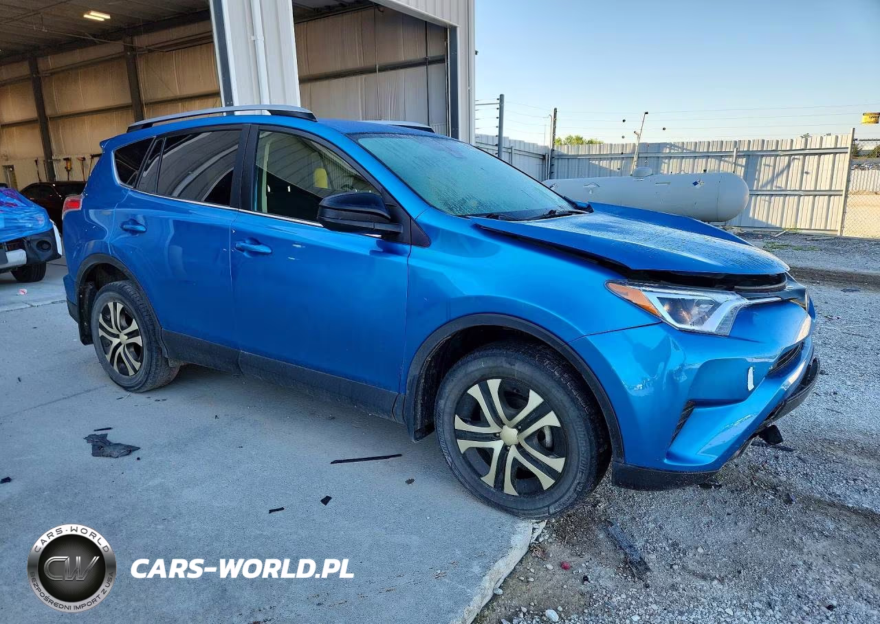 2017 Toyota Rav4 Le VIN:JTMBFREV8HJ149584 - 4