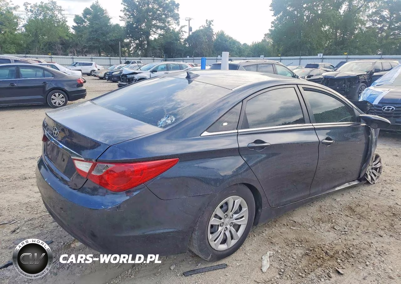 2013 Hyundai Sonata Gls VIN:5NPEB4AC7DH517465 - 3